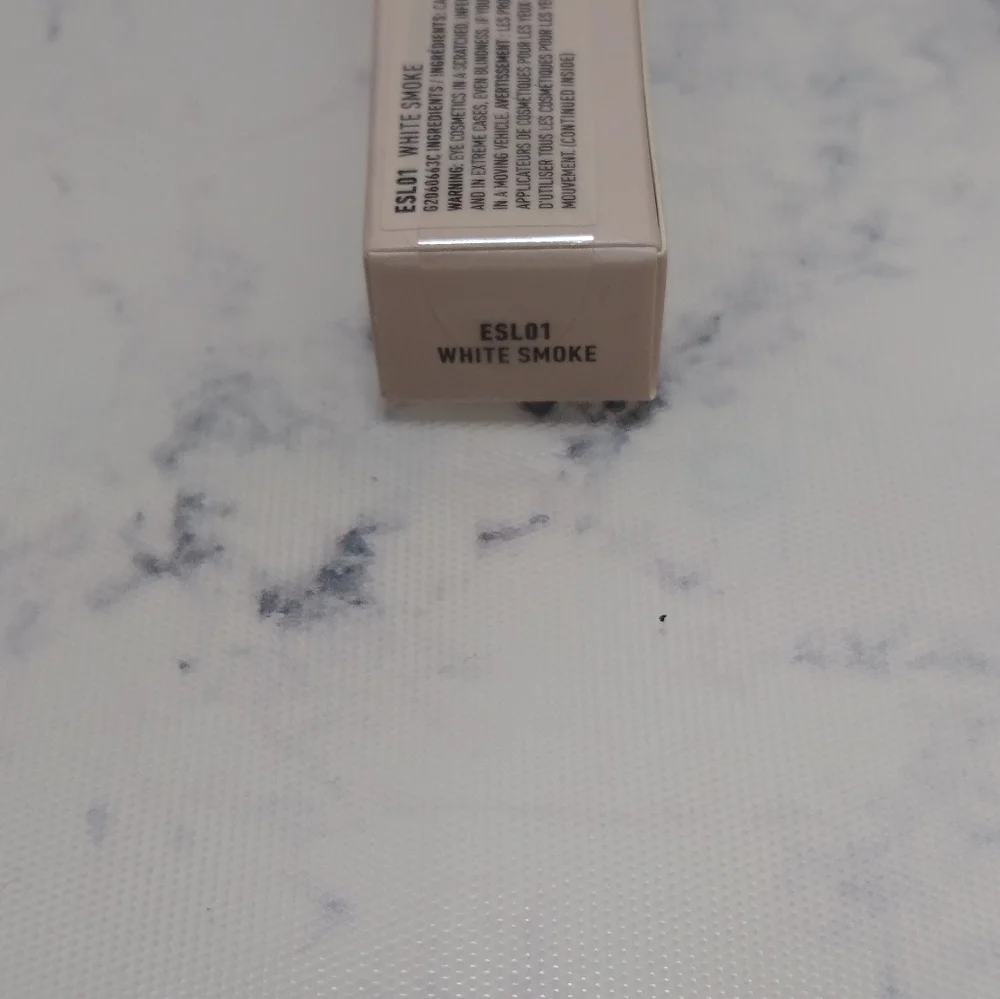 NYX Epic Smoke Liner Angled Liner & Blender White Smoke Sealed